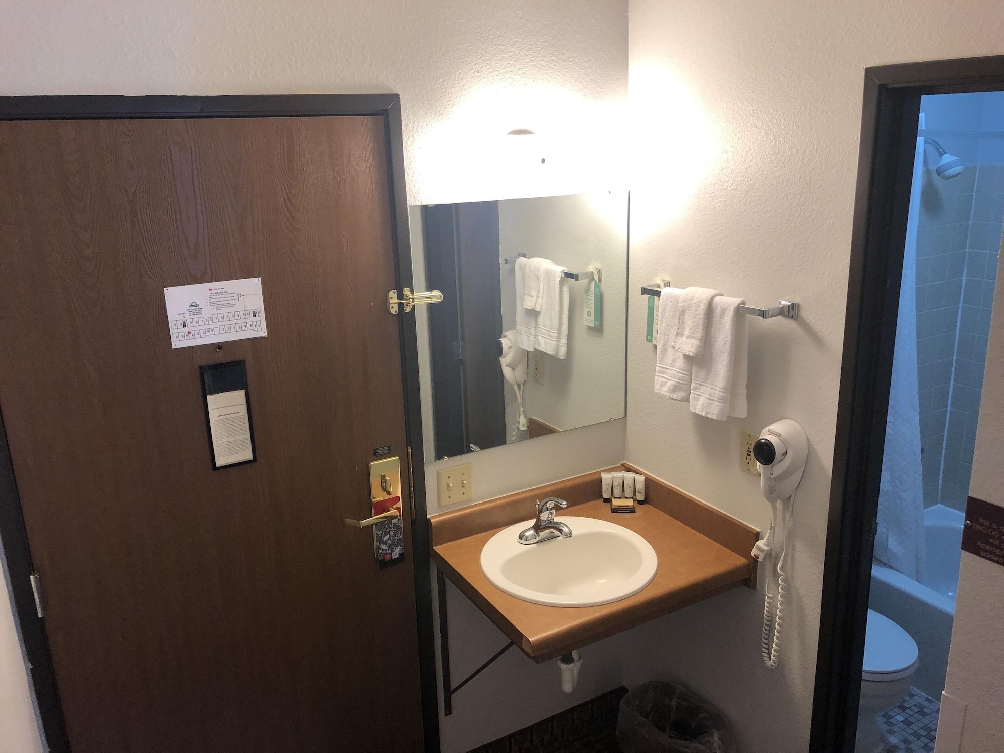 OYO Hotel Glendive - Yellowstone River Esterno foto